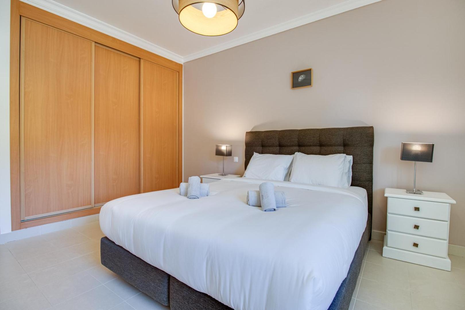 Lovely 2Bd Apart 500M Beach Ac Wi-Fi Pool Balcony Albufeira Kültér fotó